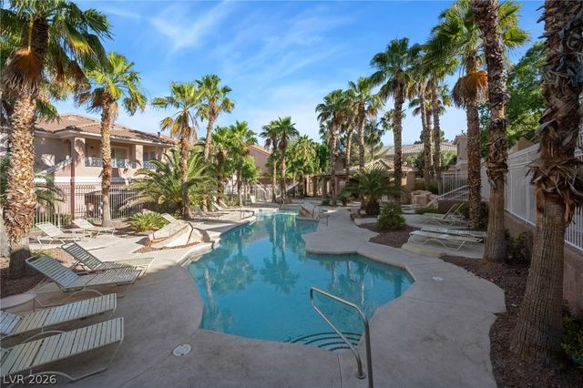 325 Amber Pine Street 205, Las Vegas, NV 89144