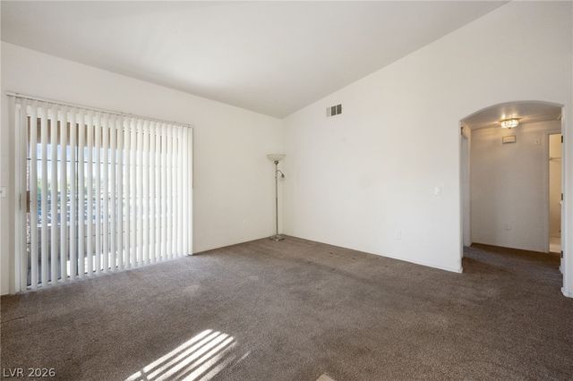 325 Amber Pine Street 205, Las Vegas, NV 89144