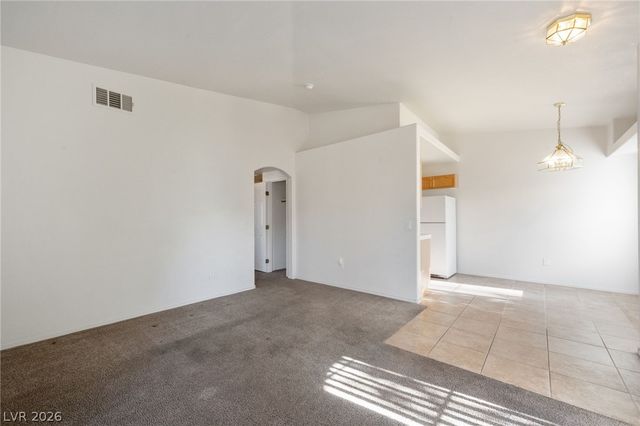 325 Amber Pine Street 205, Las Vegas, NV 89144