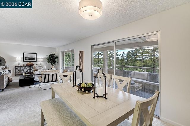 1129 Avenida Sevilla 4C, Walnut Creek, CA 94595