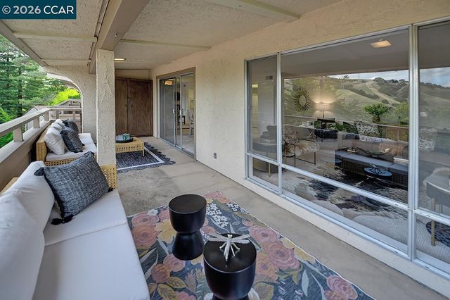 1129 Avenida Sevilla 4C, Walnut Creek, CA 94595