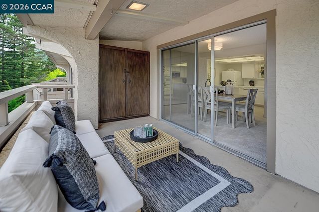 1129 Avenida Sevilla 4C, Walnut Creek, CA 94595