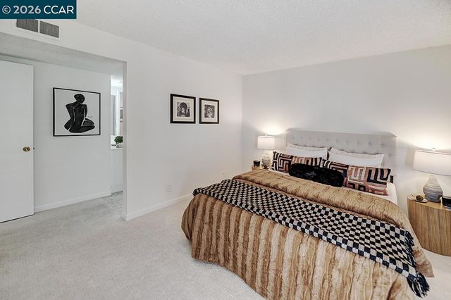 1129 Avenida Sevilla 4C, Walnut Creek, CA 94595