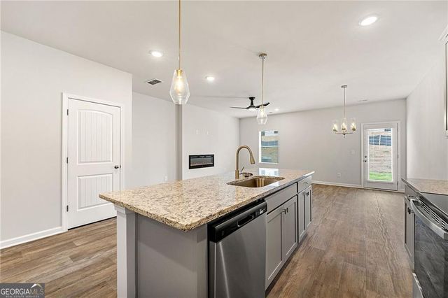 5300 Magnolia Grove Way 186, Gainesville, GA 30504