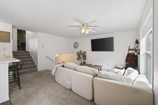 4905 Bluff Heights Trail SE, Prior Lake, MN 55372