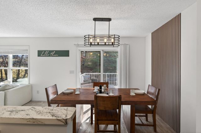 4905 Bluff Heights Trail SE, Prior Lake, MN 55372