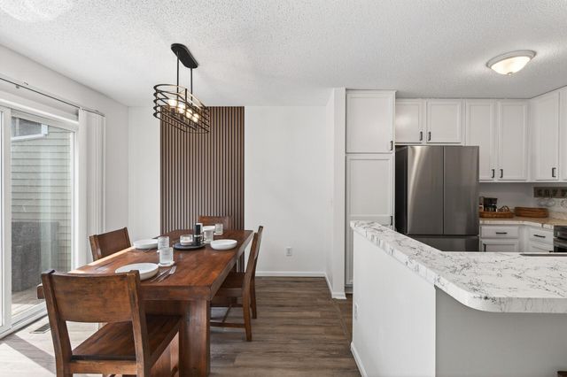 4905 Bluff Heights Trail SE, Prior Lake, MN 55372