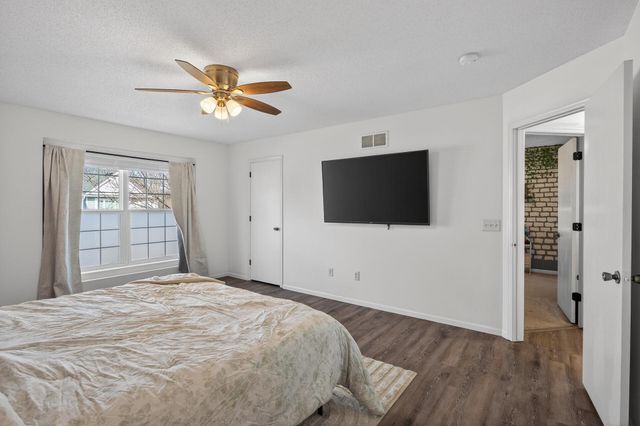 4905 Bluff Heights Trail SE, Prior Lake, MN 55372