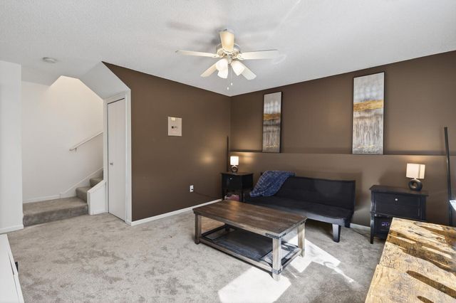 4905 Bluff Heights Trail SE, Prior Lake, MN 55372