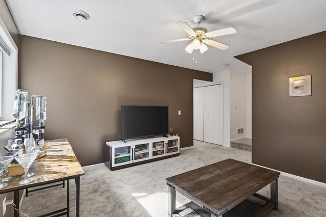 4905 Bluff Heights Trail SE, Prior Lake, MN 55372