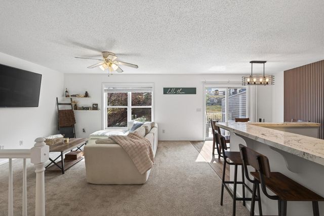 4905 Bluff Heights Trail SE, Prior Lake, MN 55372