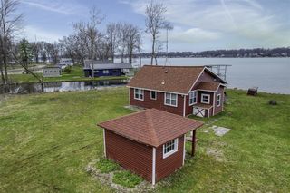 50479 Delling Drive, Dowagiac, MI 49047