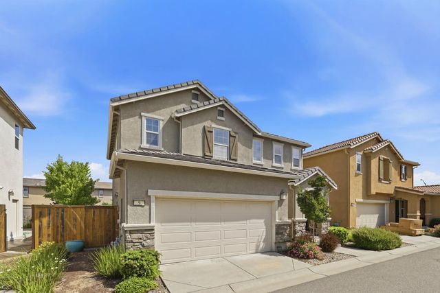 9 Sea Hawk Pl, Sacramento, CA 95835