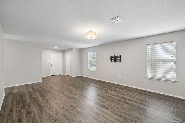 320 SANDY SHL, Boerne, TX 78006