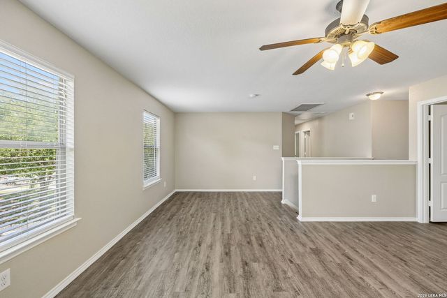 320 SANDY SHL, Boerne, TX 78006