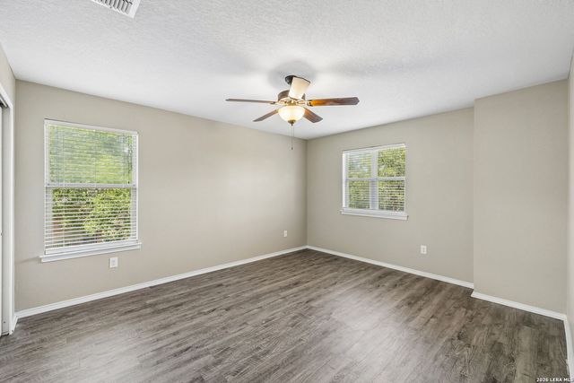 320 SANDY SHL, Boerne, TX 78006