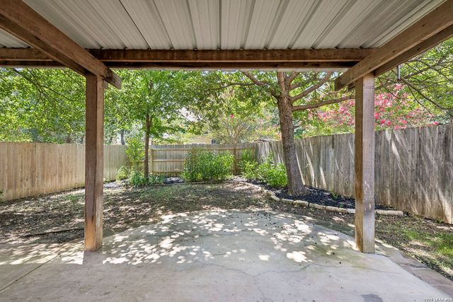 320 SANDY SHL, Boerne, TX 78006