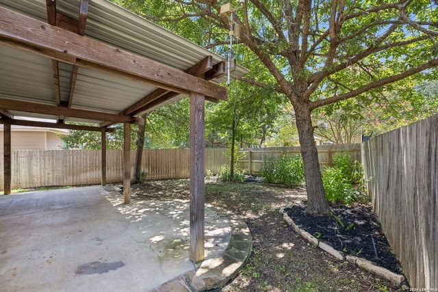 320 SANDY SHL, Boerne, TX 78006