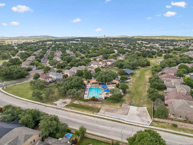 320 SANDY SHL, Boerne, TX 78006