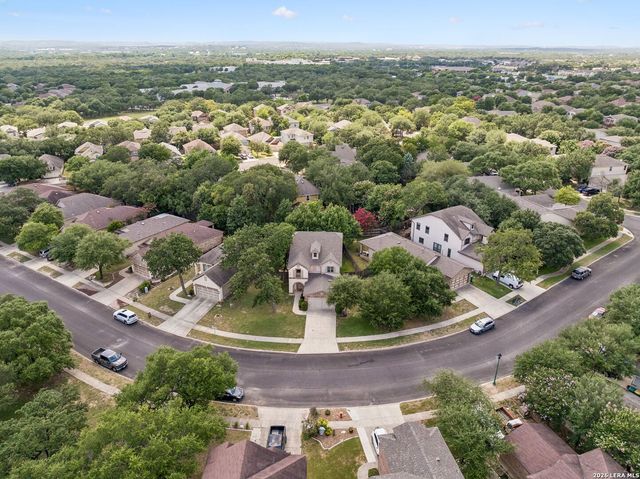 320 SANDY SHL, Boerne, TX 78006