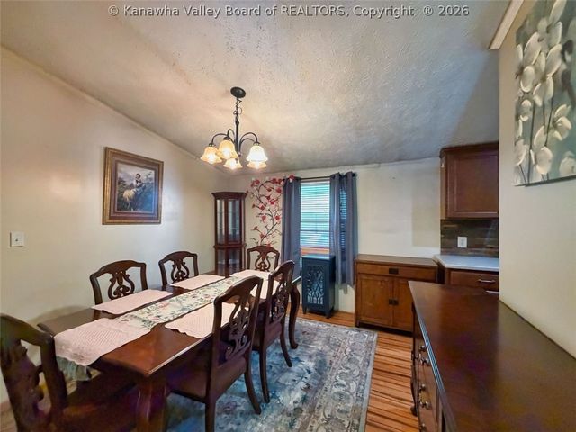 133 John Edward Lane, Elkview, WV 25071