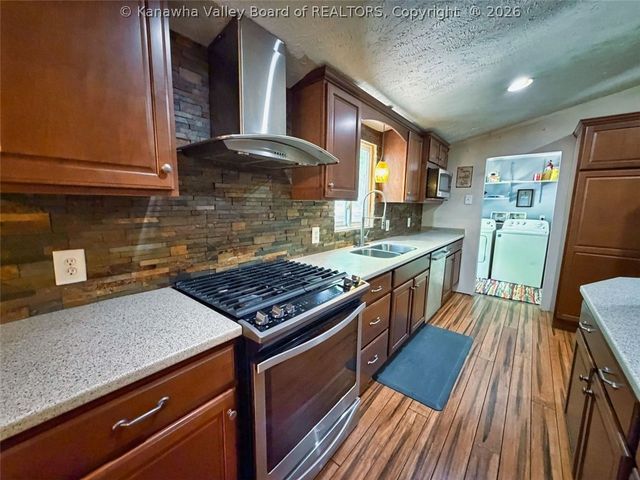 133 John Edward Lane, Elkview, WV 25071