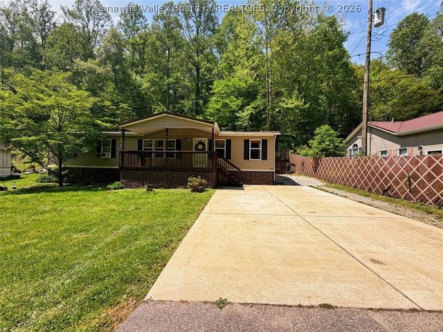 133 John Edward Lane, Elkview, WV 25071