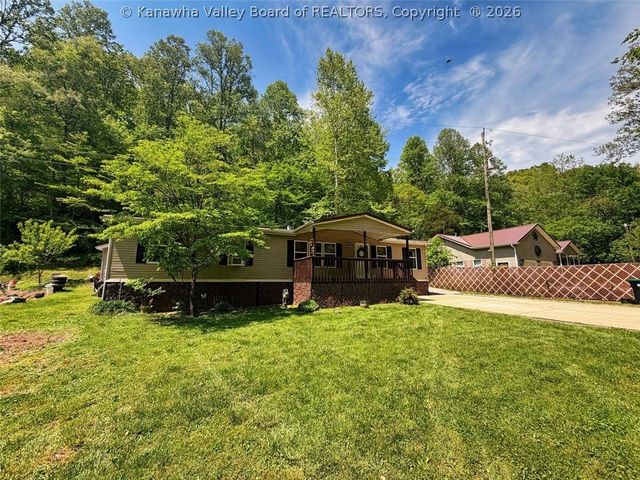133 John Edward Lane, Elkview, WV 25071