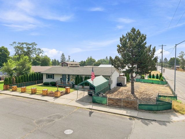 2110 E Decatur Ave, Spokane, WA 99208