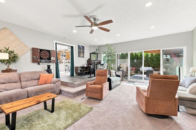 2110 E Decatur Ave, Spokane, WA 99208