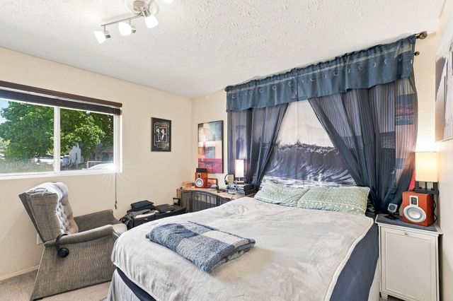2110 E Decatur Ave, Spokane, WA 99208