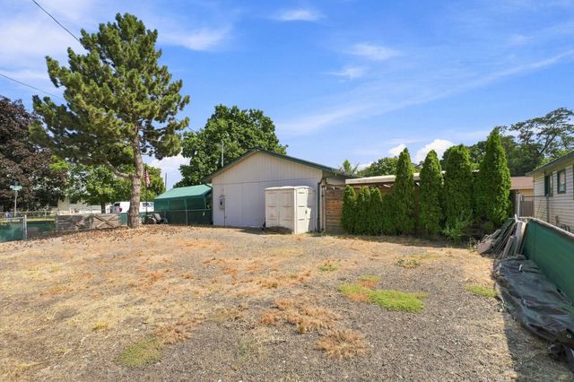 2110 E Decatur Ave, Spokane, WA 99208