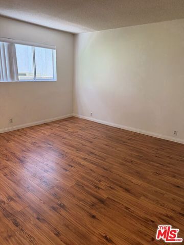 1138 11TH Street 3, Santa Monica, CA 90403