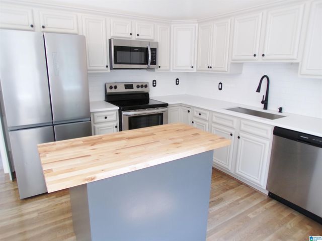 44 RED OAK COURT, Lincoln, AL 35096