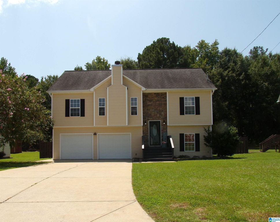 44 RED OAK COURT, Lincoln, AL 35096