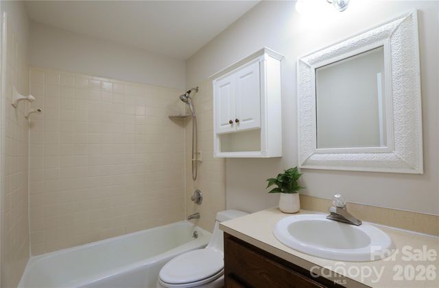 12809 Pine Bluff Road, Midland, NC 28107