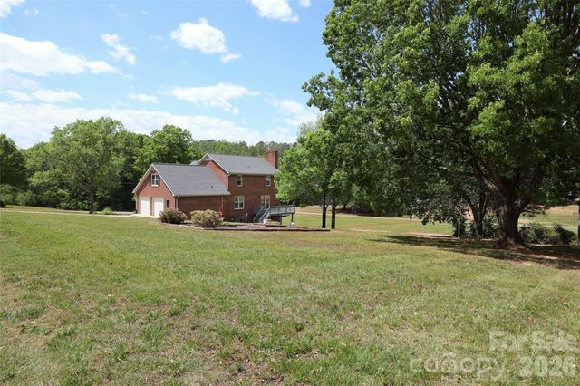 12809 Pine Bluff Road, Midland, NC 28107