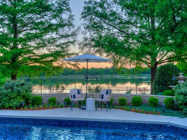 112 McSha Place, Norman, OK 73072