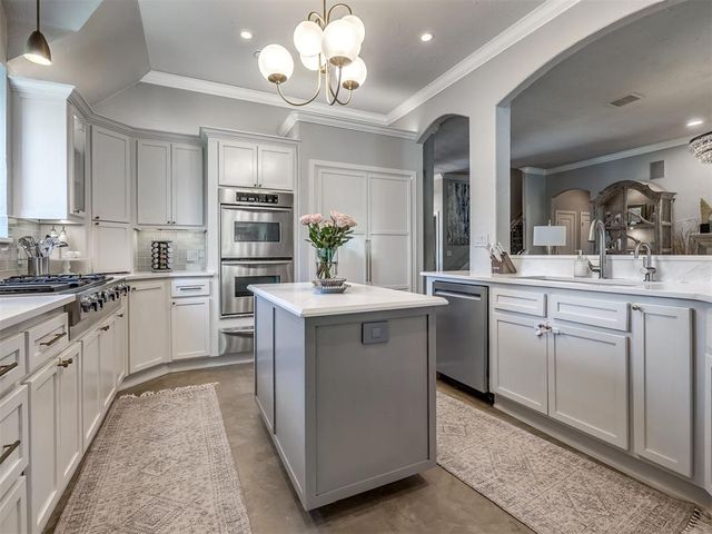 112 McSha Place, Norman, OK 73072
