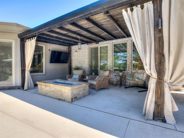 112 McSha Place, Norman, OK 73072