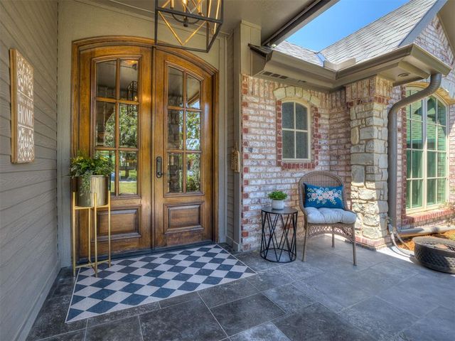 112 McSha Place, Norman, OK 73072