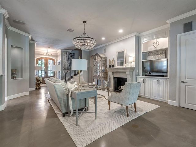 112 McSha Place, Norman, OK 73072