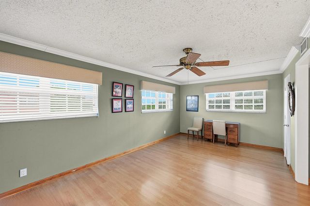 670 Tennis Club Drive 312, Fort Lauderdale, FL 33311