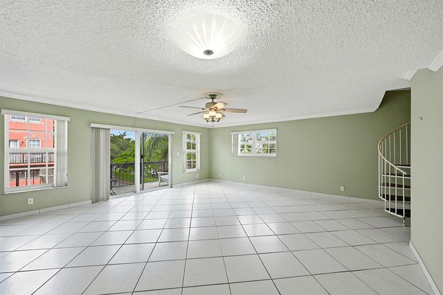 670 Tennis Club Drive 312, Fort Lauderdale, FL 33311