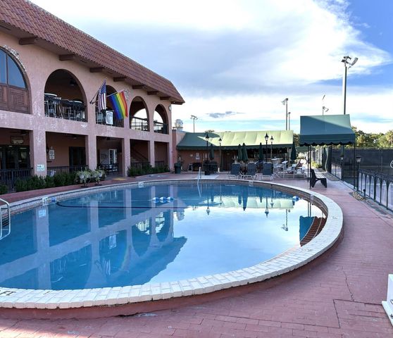 670 Tennis Club Drive 312, Fort Lauderdale, FL 33311