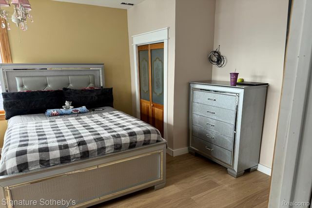 1991 Calvert Street, Detroit, MI 48206