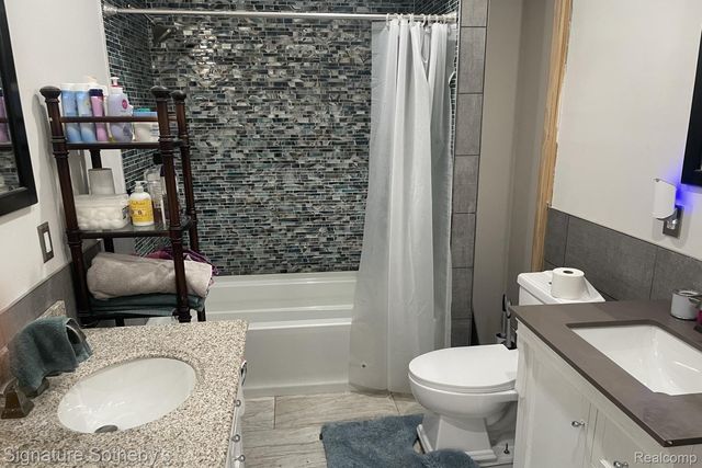 1991 Calvert Street, Detroit, MI 48206