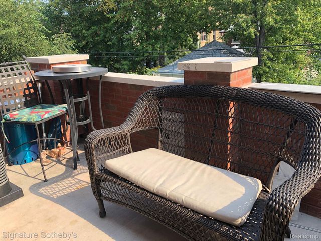 1991 Calvert Street, Detroit, MI 48206