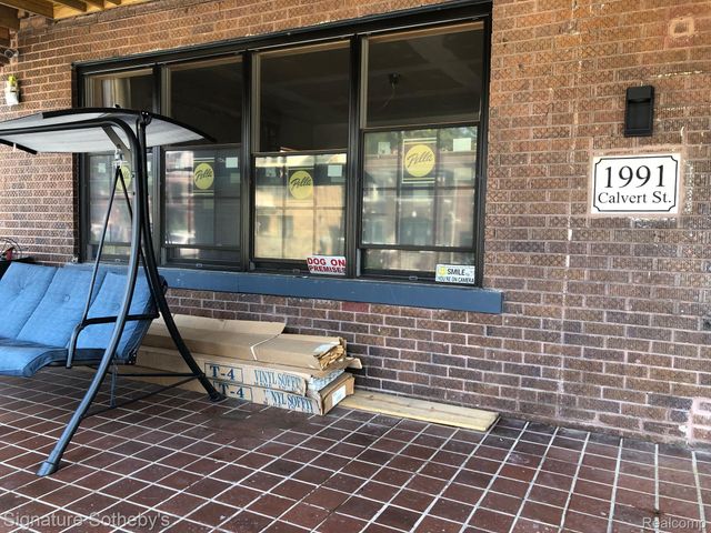 1991 Calvert Street, Detroit, MI 48206