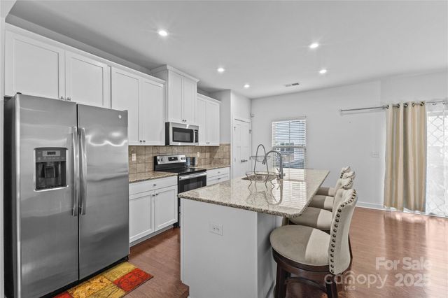 1834 Shumard Lane, Charlotte, NC 28205